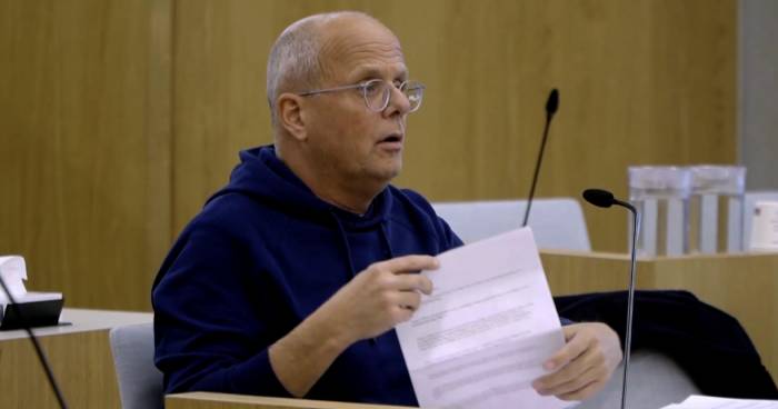 Complotdenker Huig P. (beeld NPO)